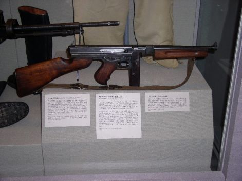 thompson-m1a1-02.jpg